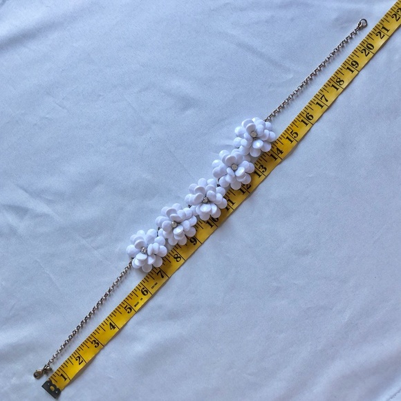 J. Crew Statement Floral Necklace in White - Picture 15 of 16